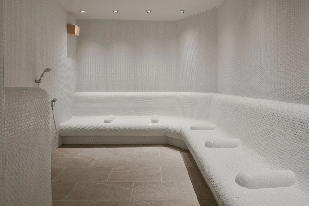 Lequ Okinawa Chatan Spa & Resort