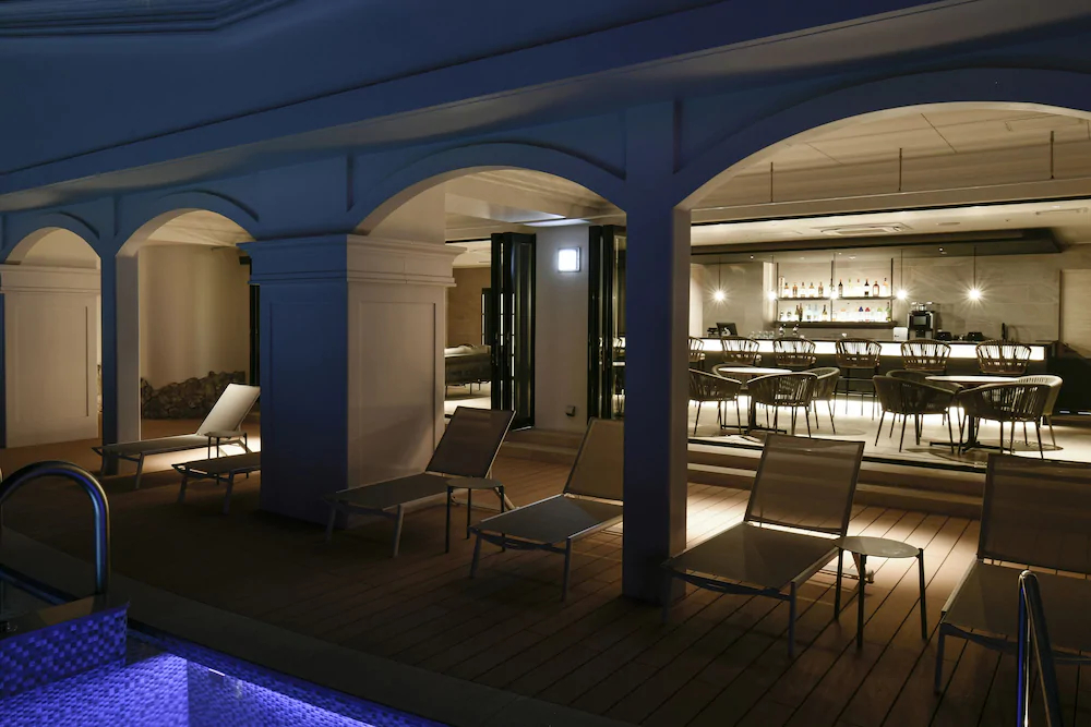 Lequ Okinawa Chatan Spa & Resort