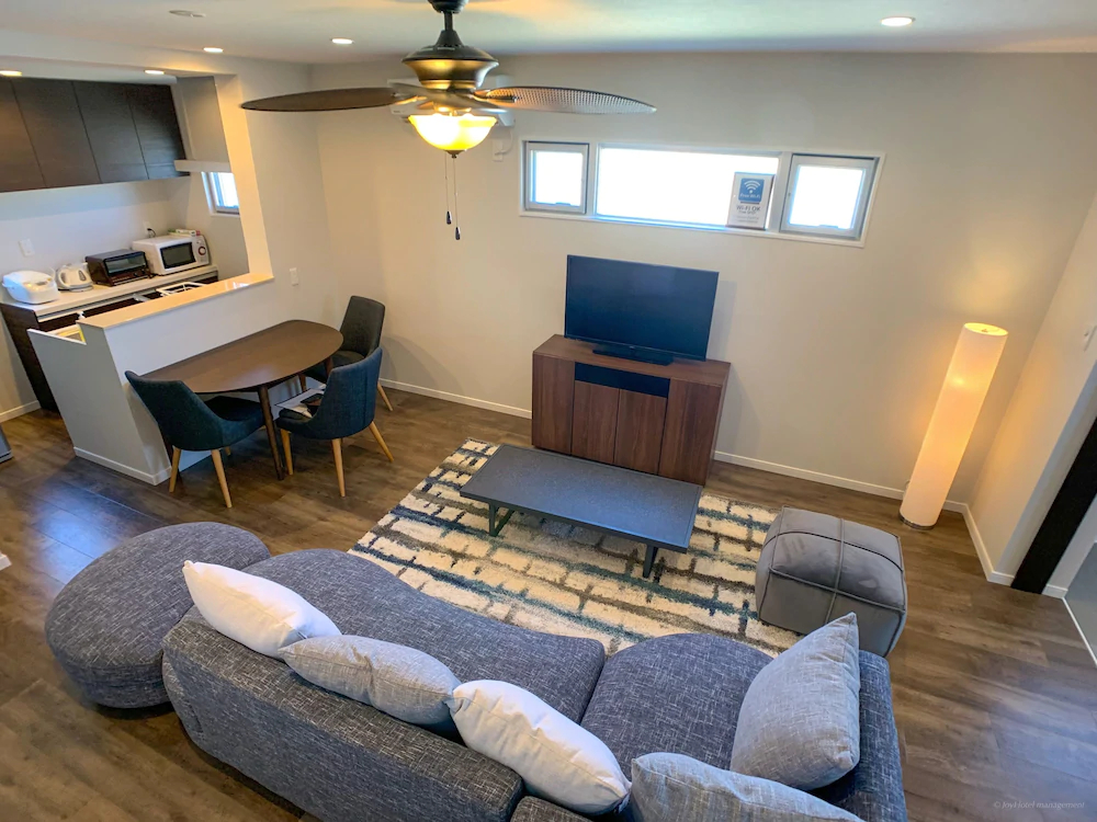 Tsukasa Condo Chatan Araha