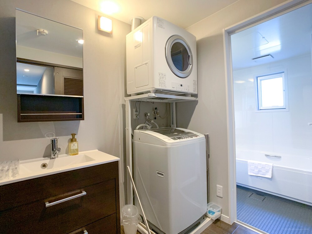 Tsukasa Condo Chatan Araha