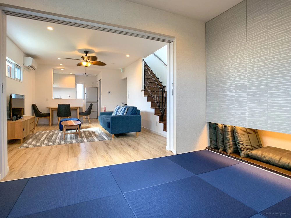 Tsukasa Condo Chatan Araha