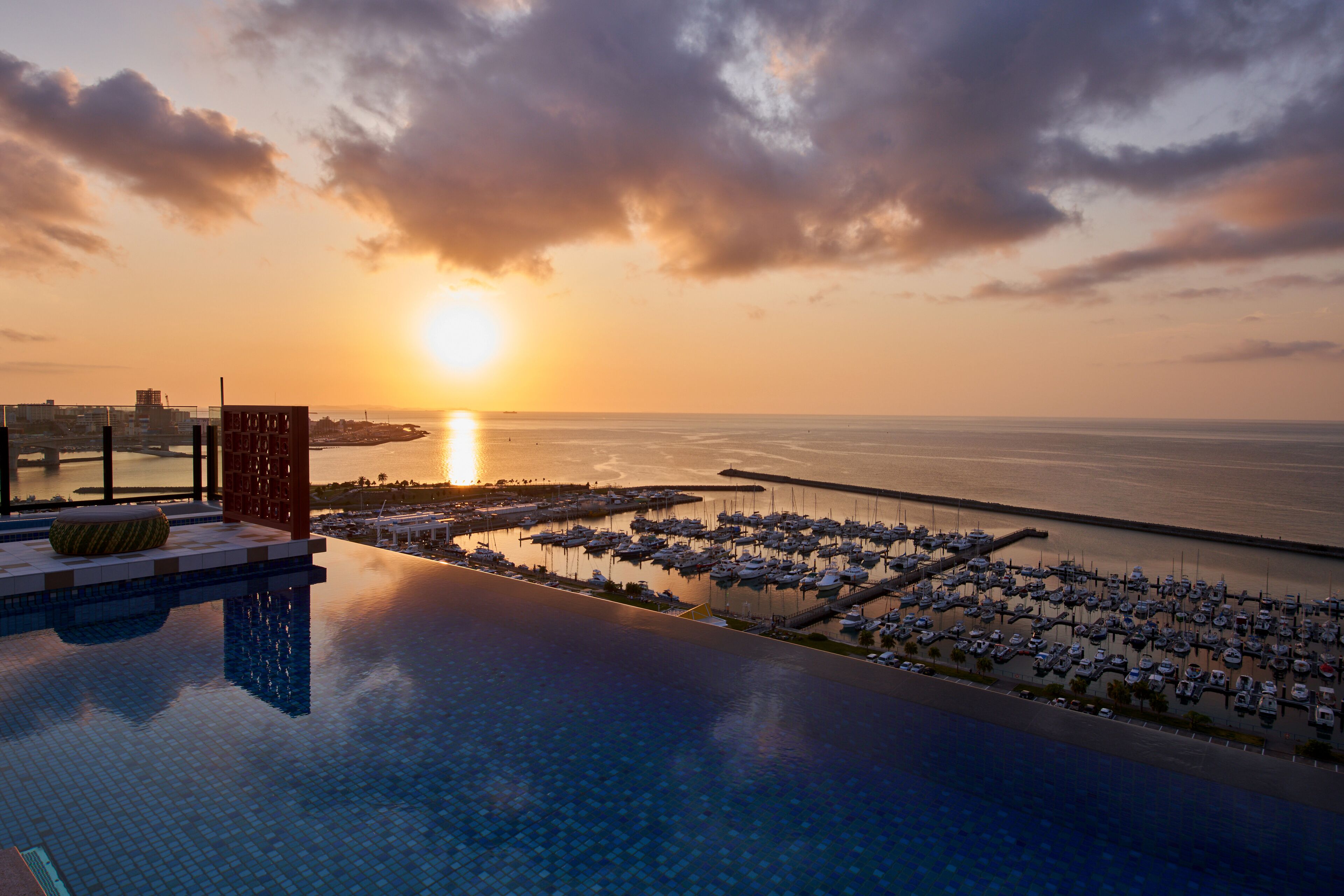 Okinawa Prince Hotel Ocean View Ginowan