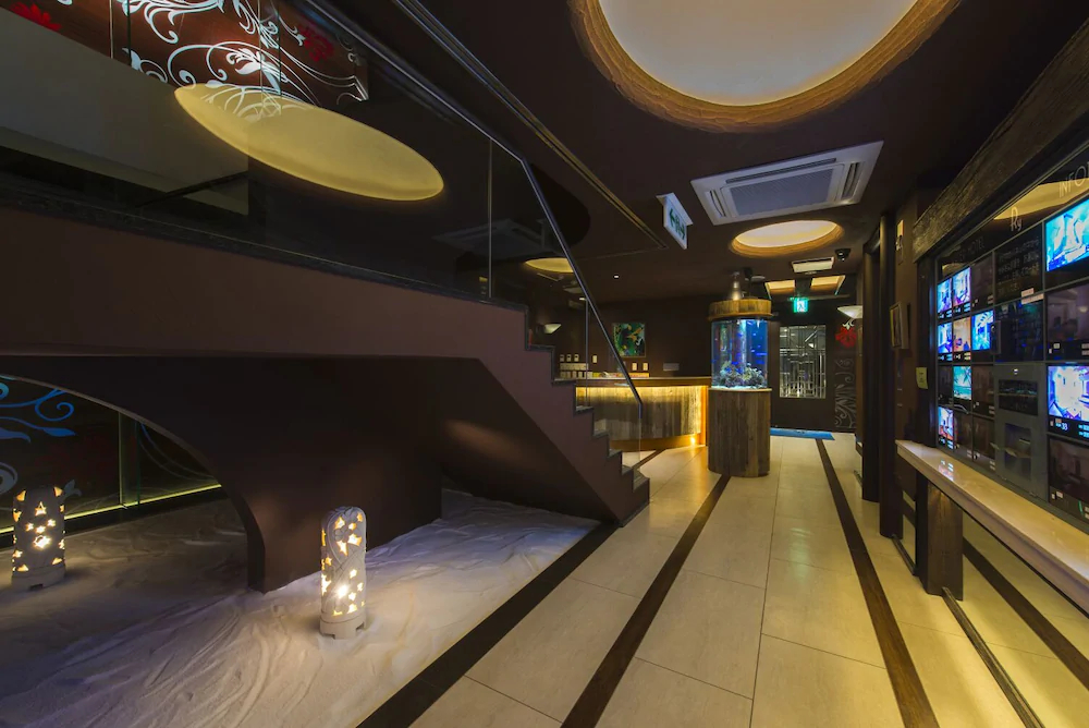 Water Hotel Ry-Adults Only