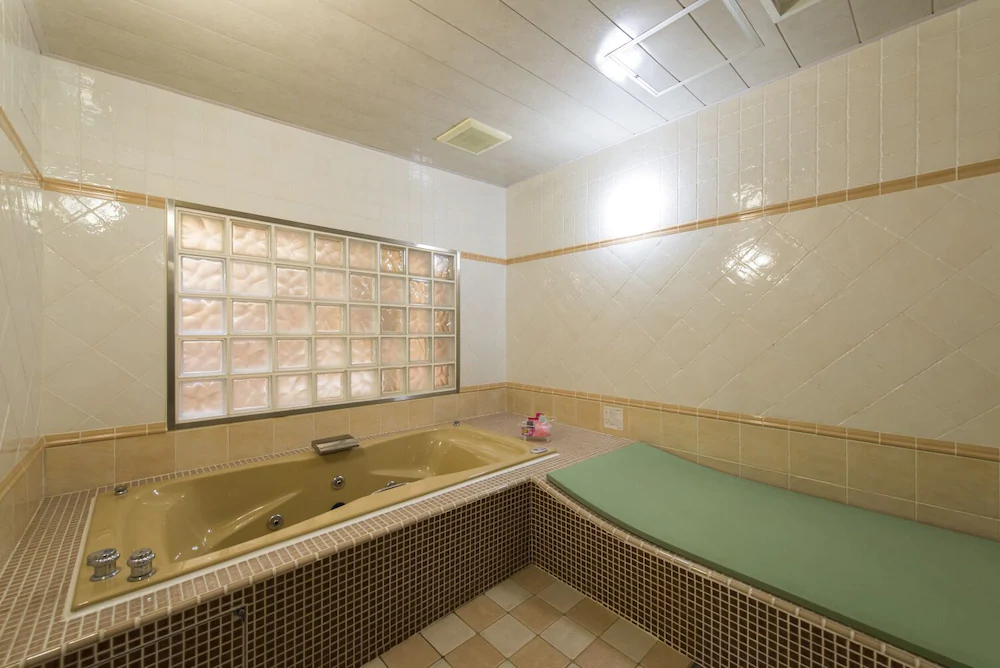 Water Hotel Ry-Adults Only