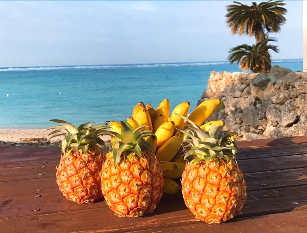Aloalo Beach Kabira