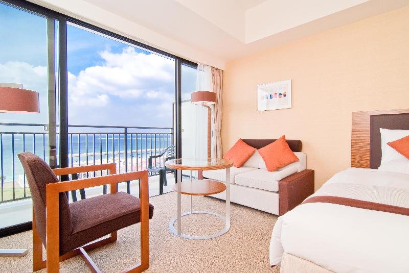 Southern Beach Hotel & Resort