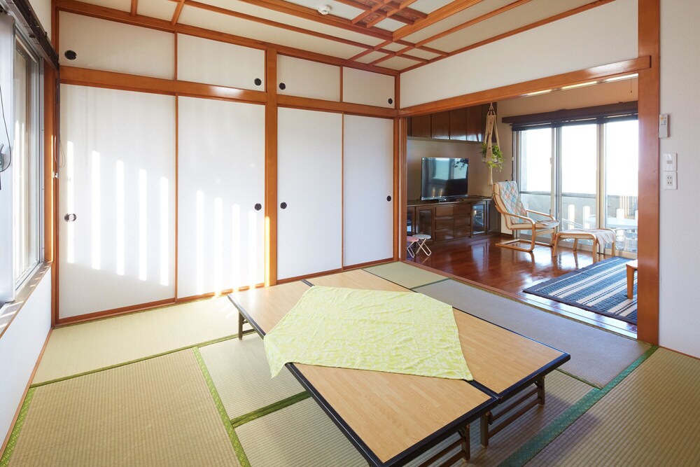 Sunrise House Yoshimi