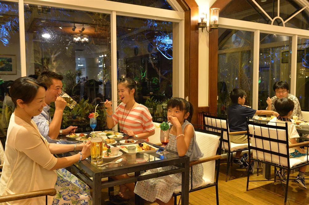 Hotel Breeze Bay Marina
