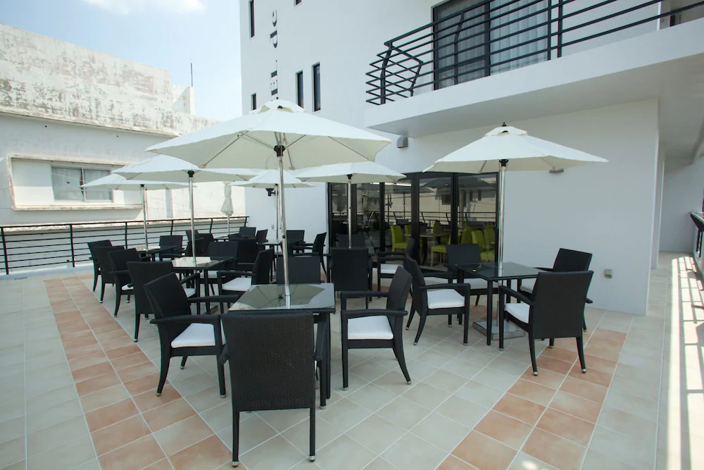 Hotel de L'aqua