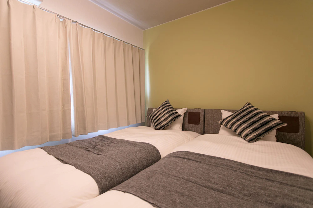 Newport Business Hotel