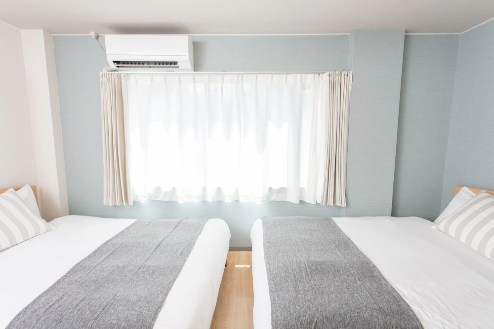 Newport Business Hotel