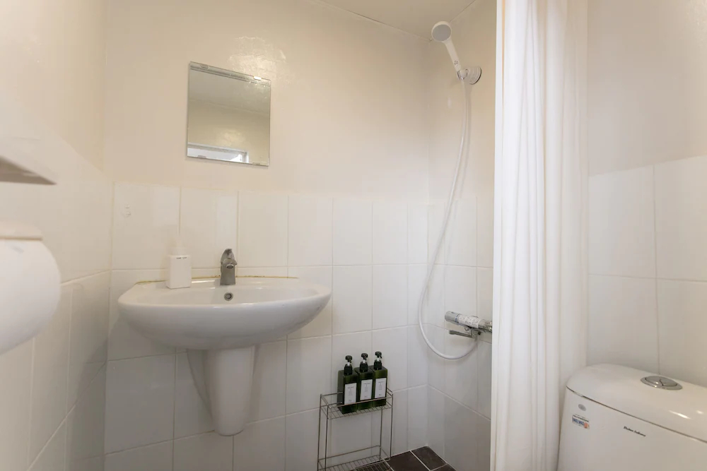 Newport Business Hotel