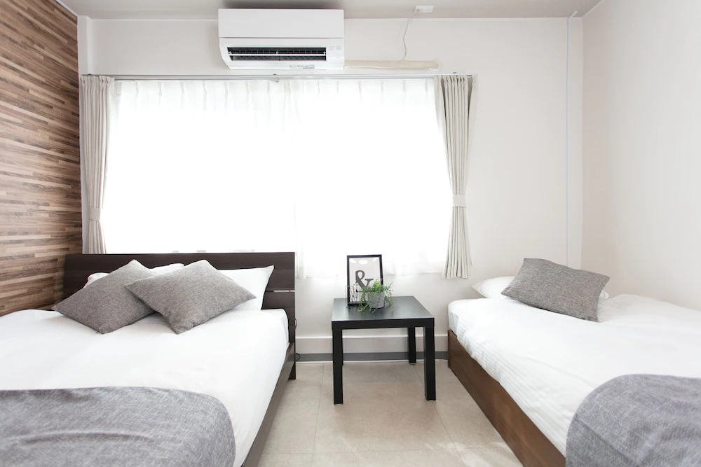 Newport Business Hotel
