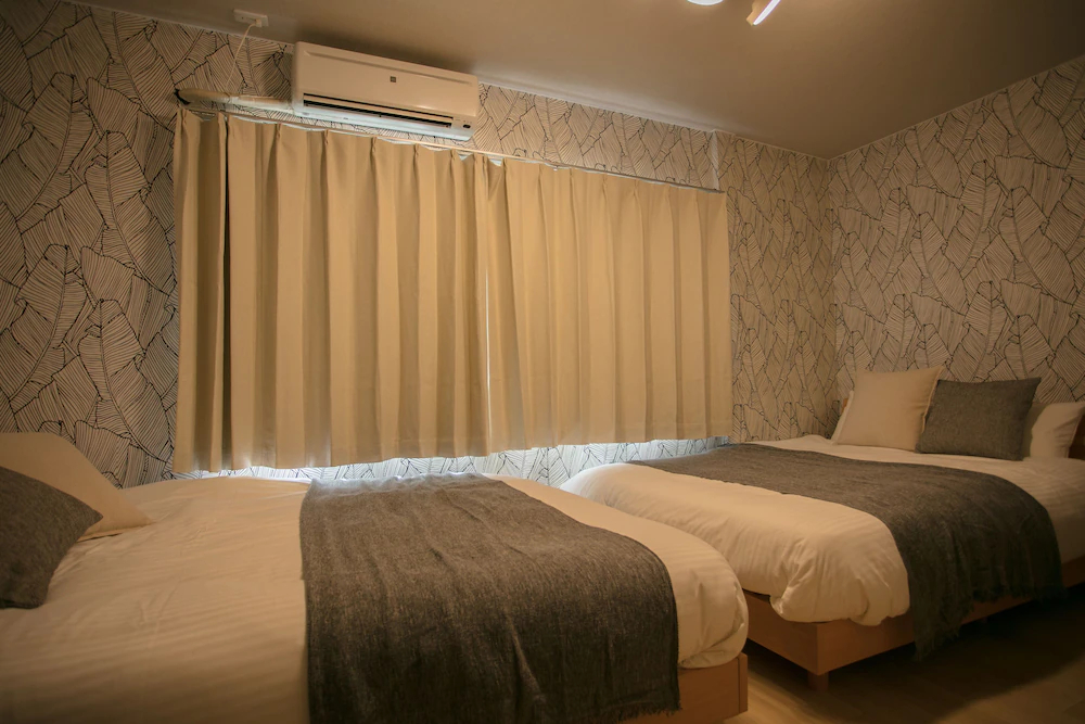 Newport Business Hotel