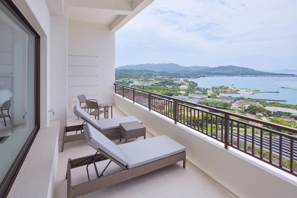Ala Mahaina Condo Hotel