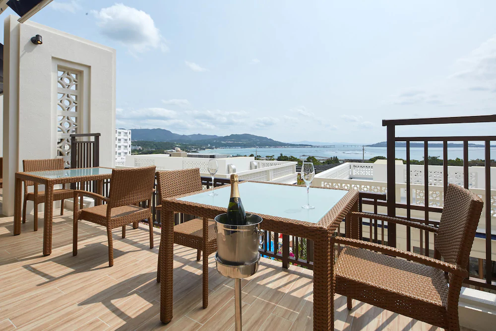 Ala Mahaina Condo Hotel