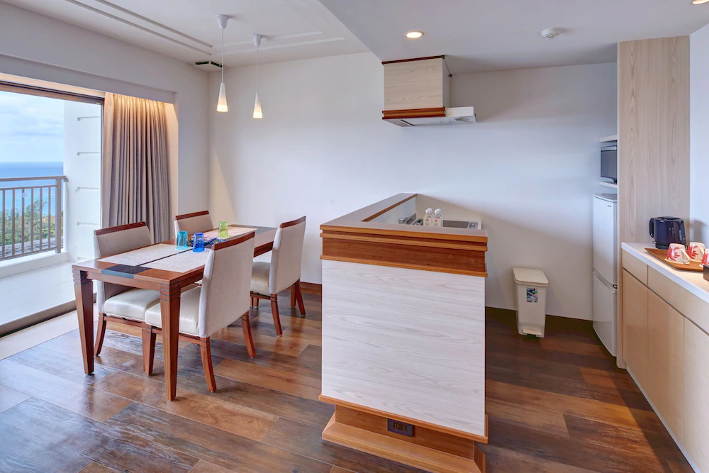 Ala Mahaina Condo Hotel