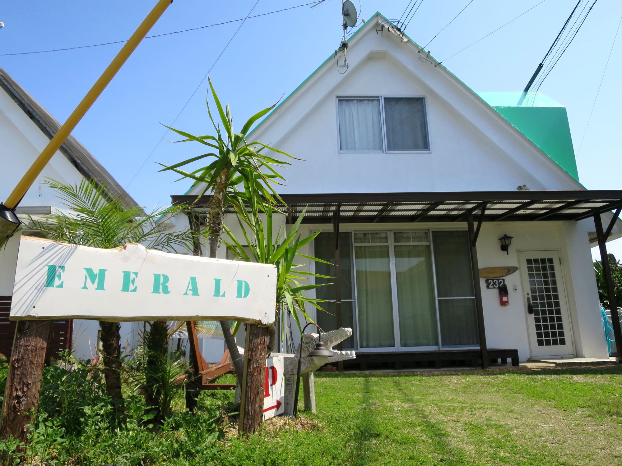 Emerald inn