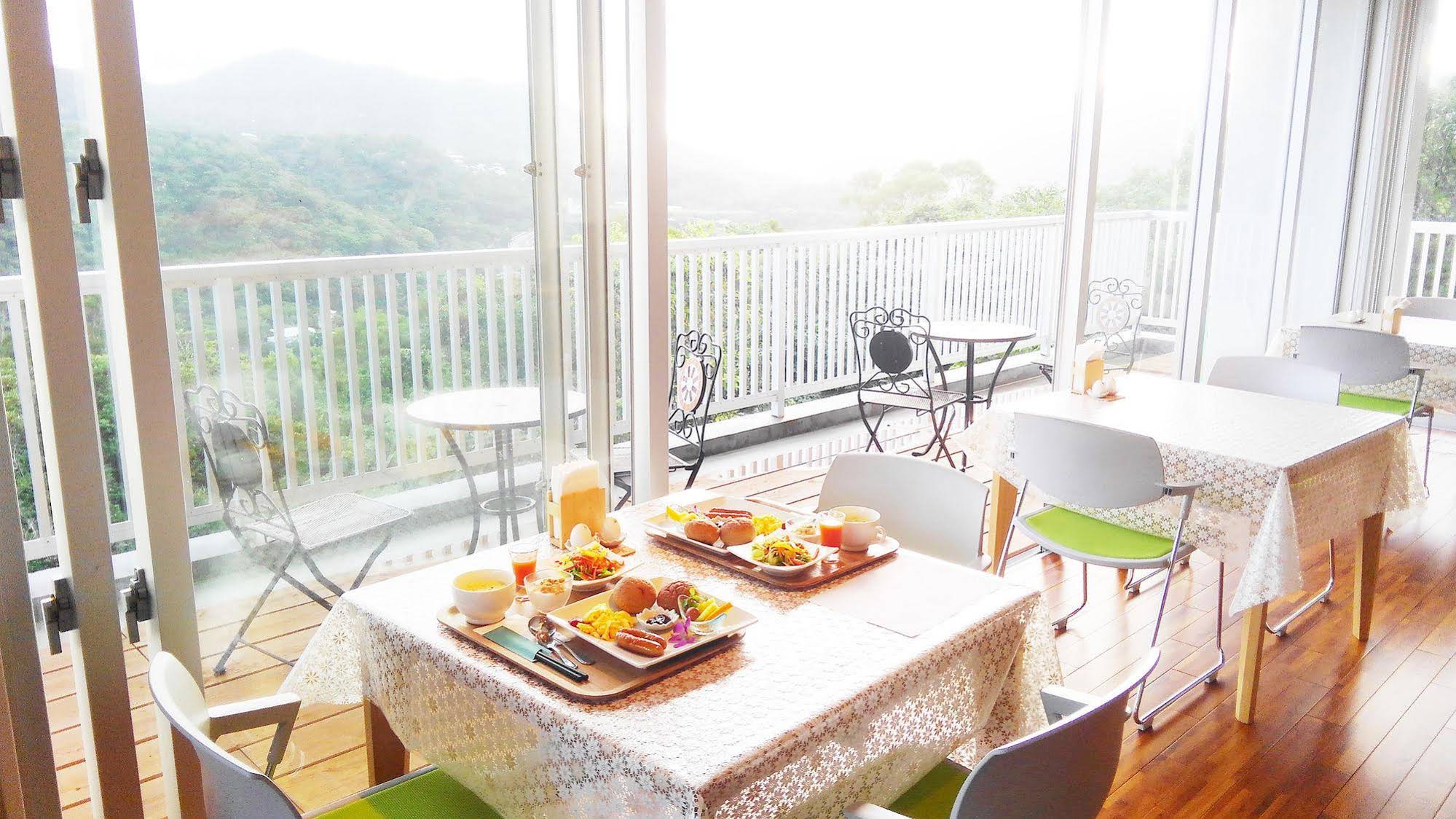 Hoshi No Terrace Motobu Yamazato