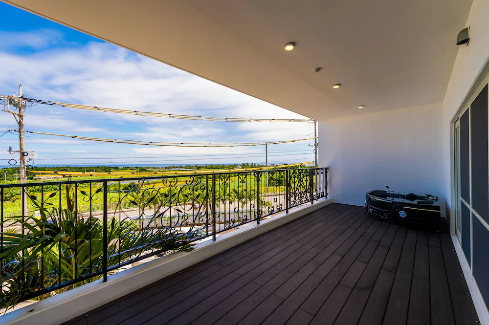 Jacuzzi Terrace Okinawa Ims
