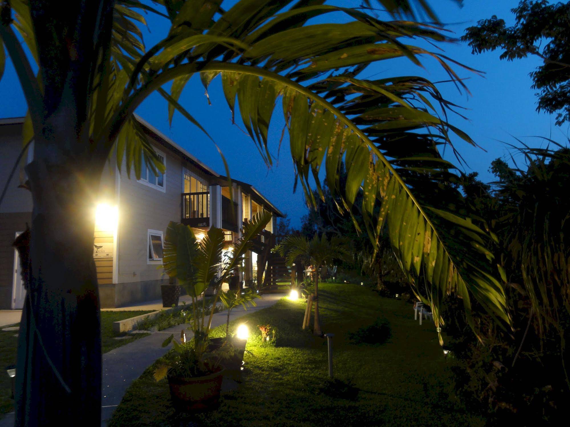 Private Vacation Villa Kohola
