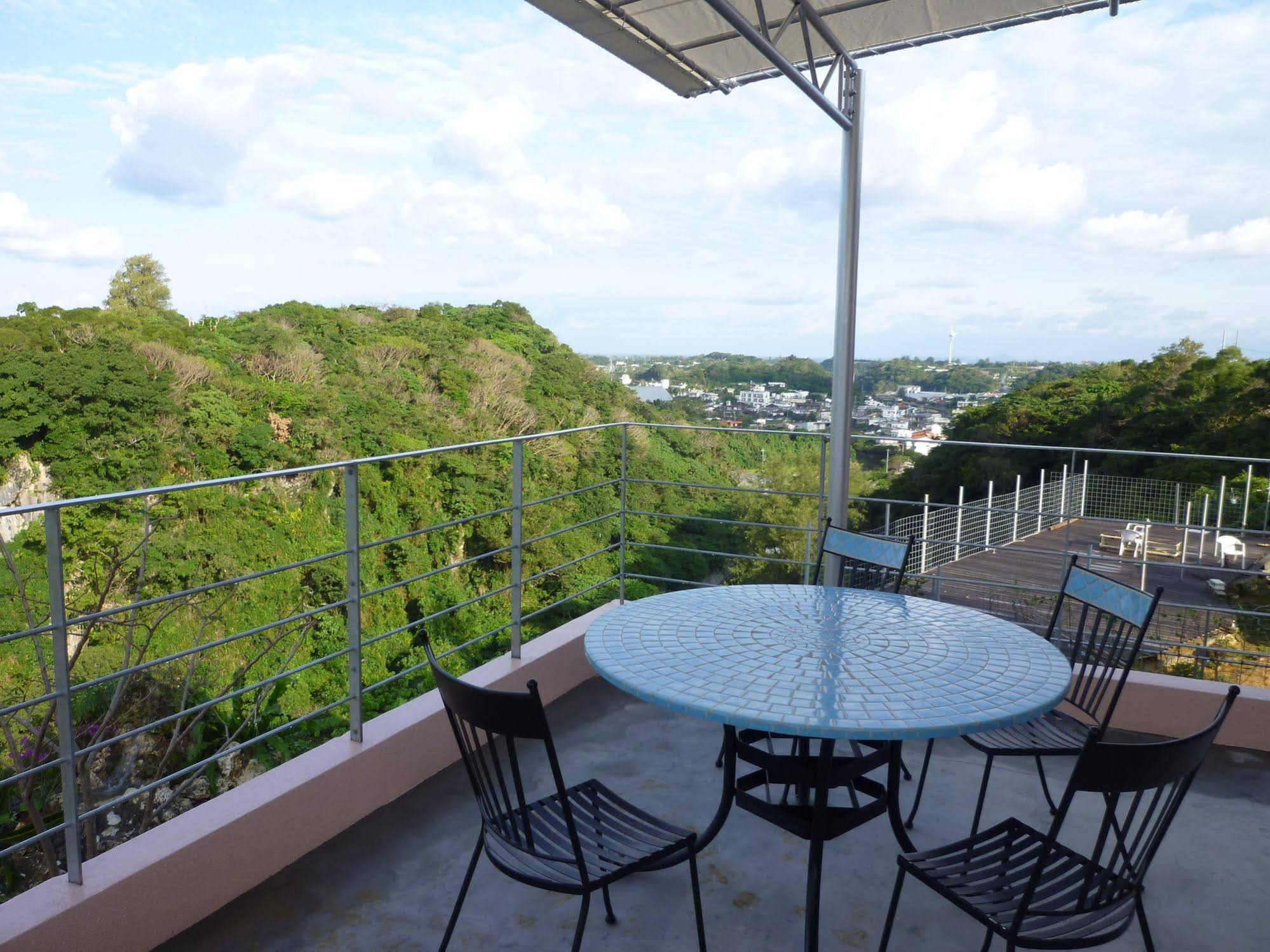 Hibis Resort
