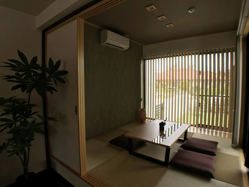 Sumuide Terrace H
