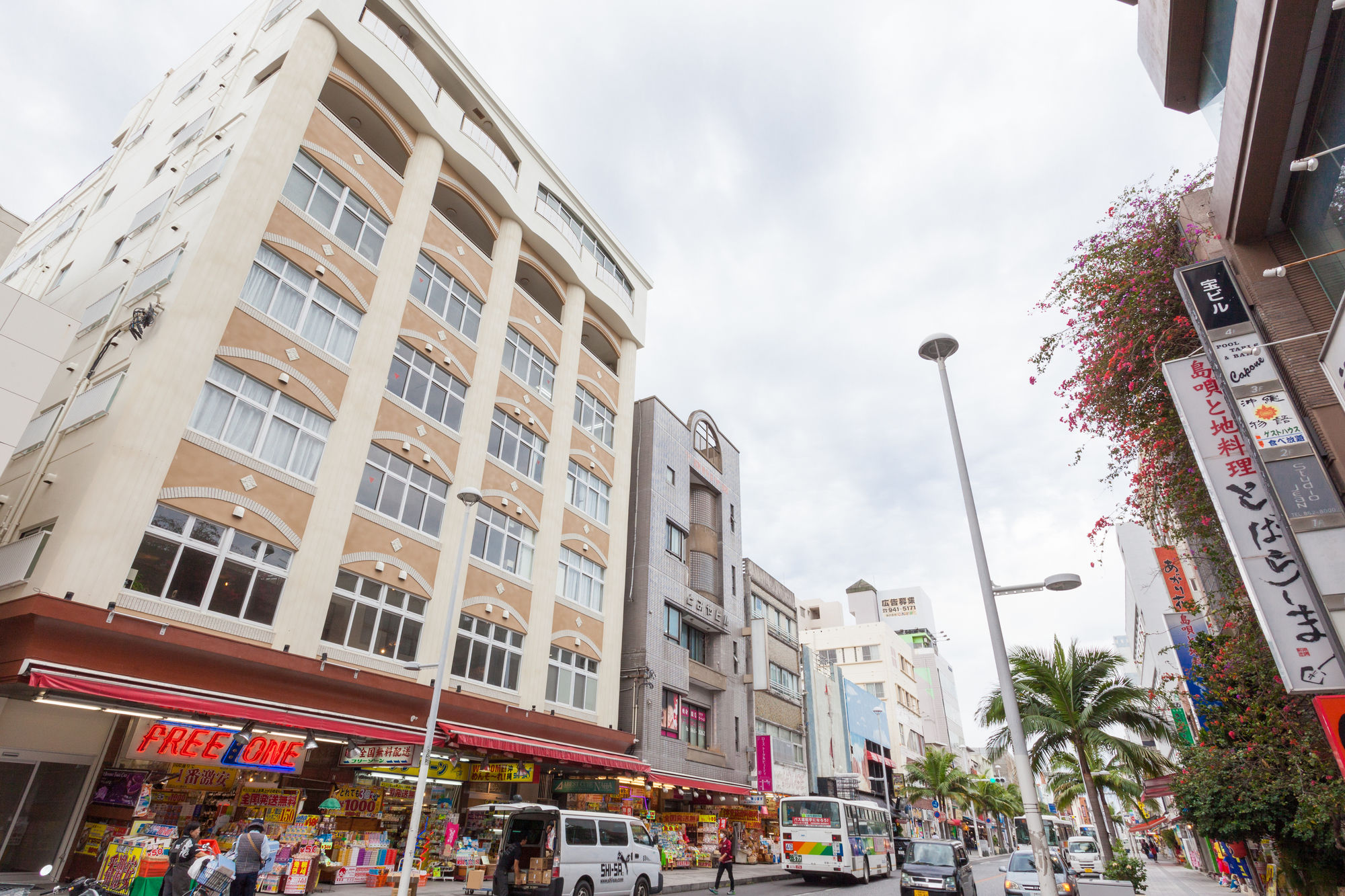 Abest Cube Naha Kokusai-Street