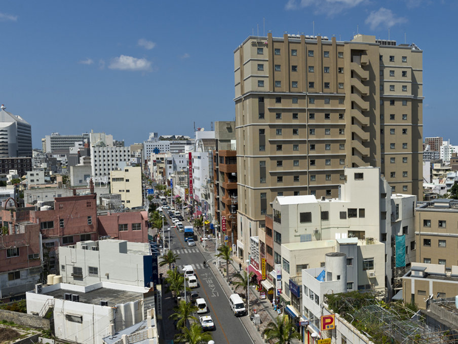 JAL City Naha