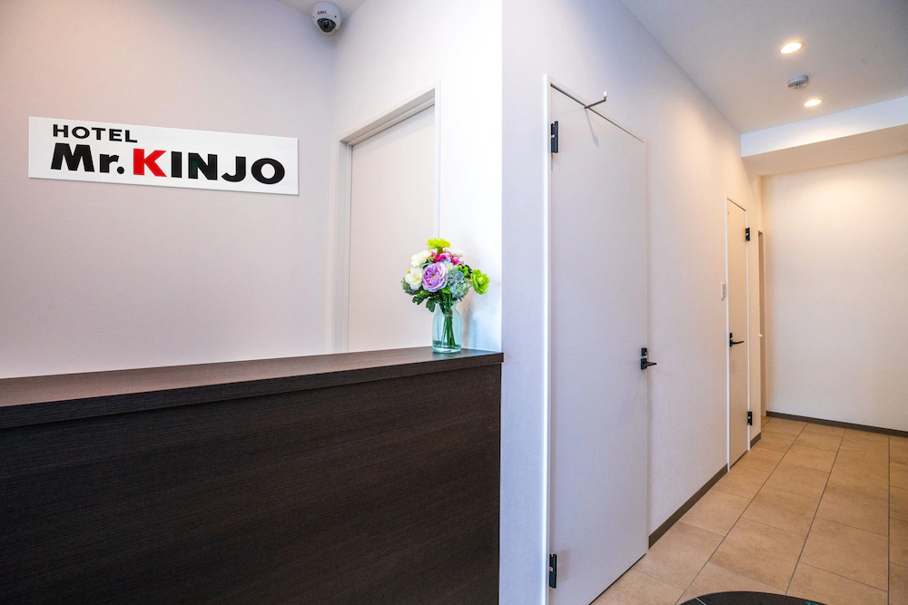 Mr. Kinjo Miki24