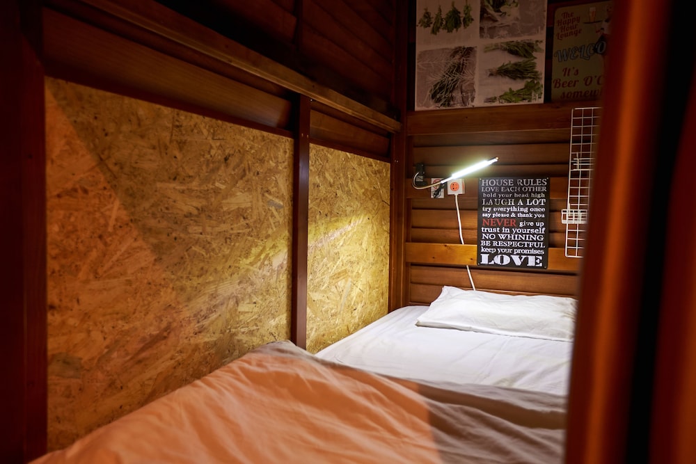 Okinawa Guesthouse Grand Naha