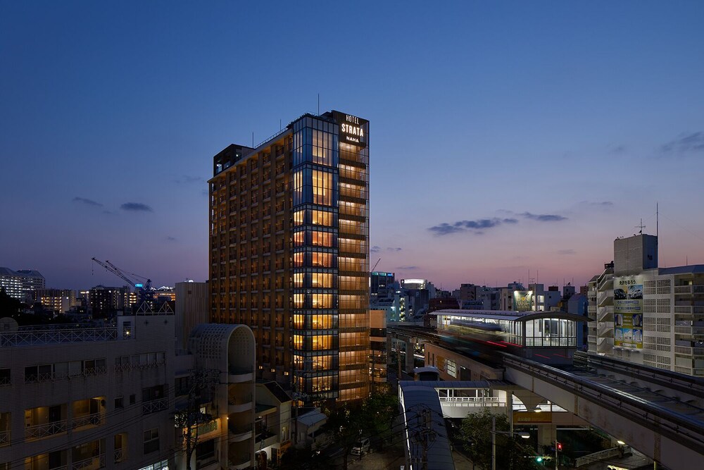 Strata Naha