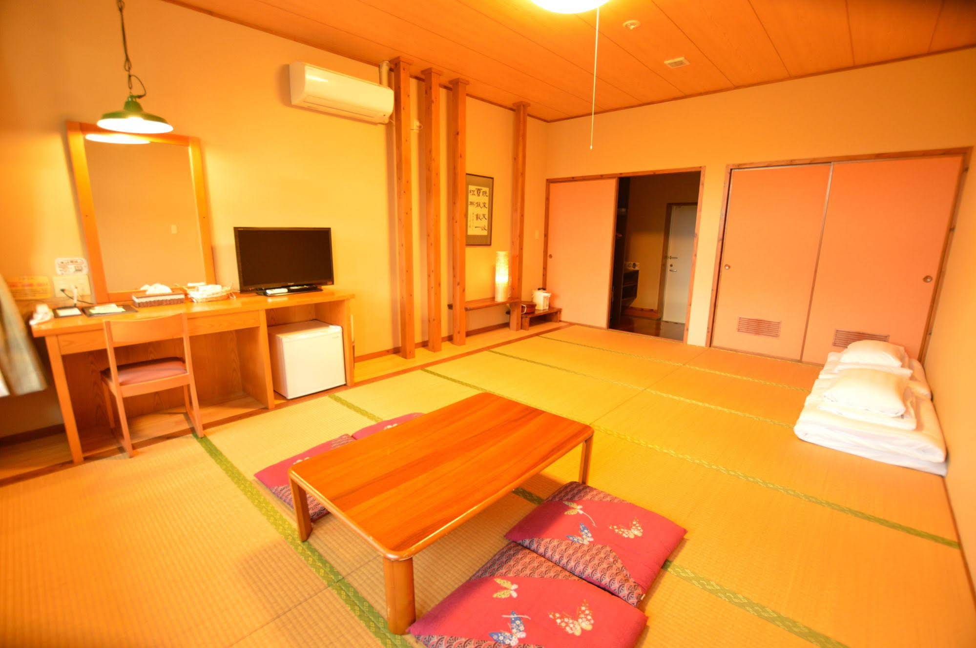 Aiai Farm