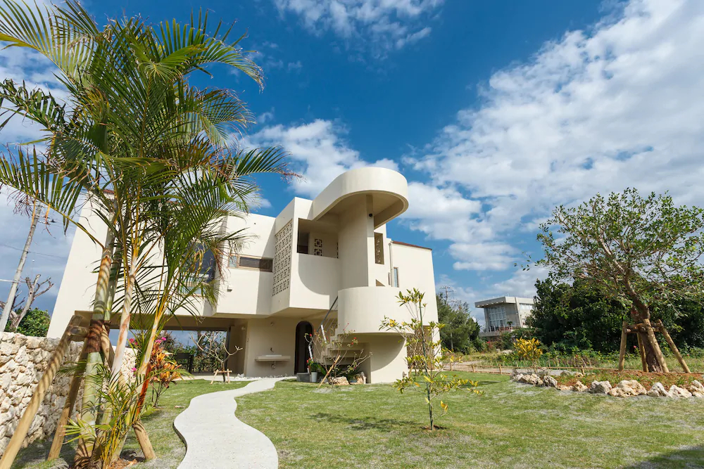 Akabana Inn