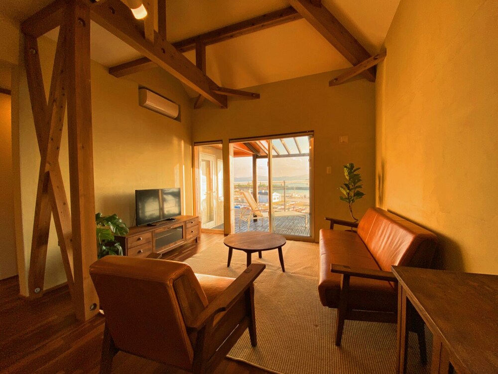 Aletta Kouri Resort