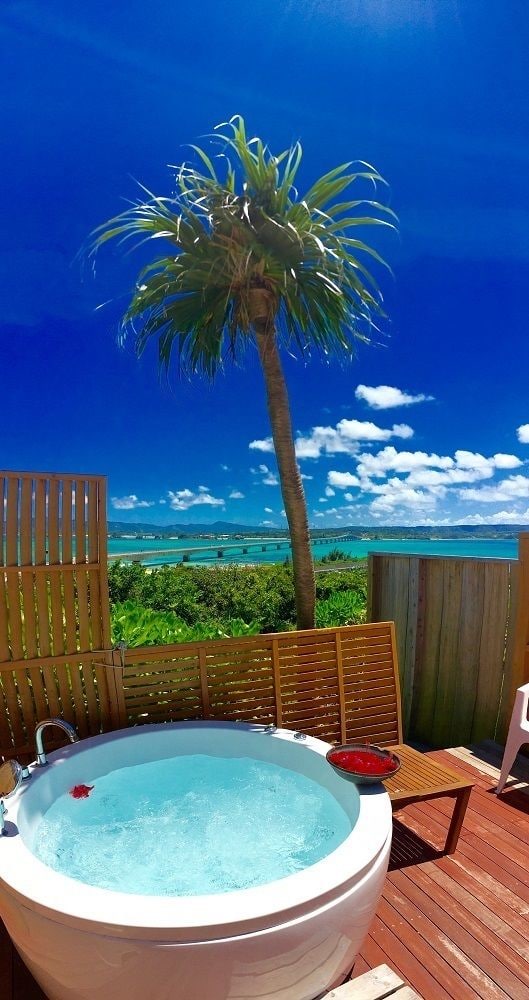 Churahashi Kouri Island Resort