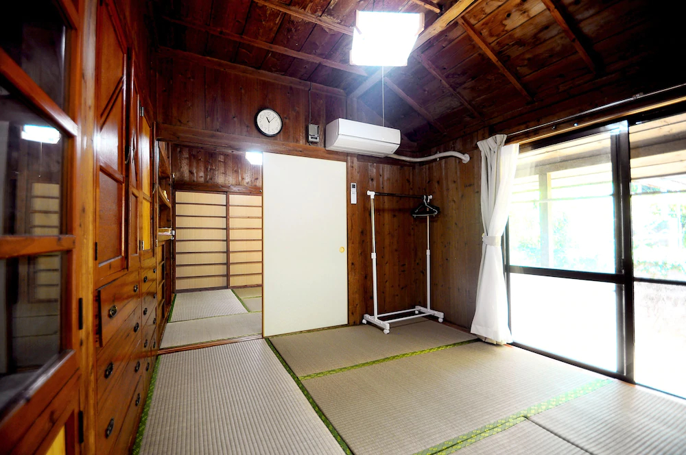 Okinawano Kominkayado Miya