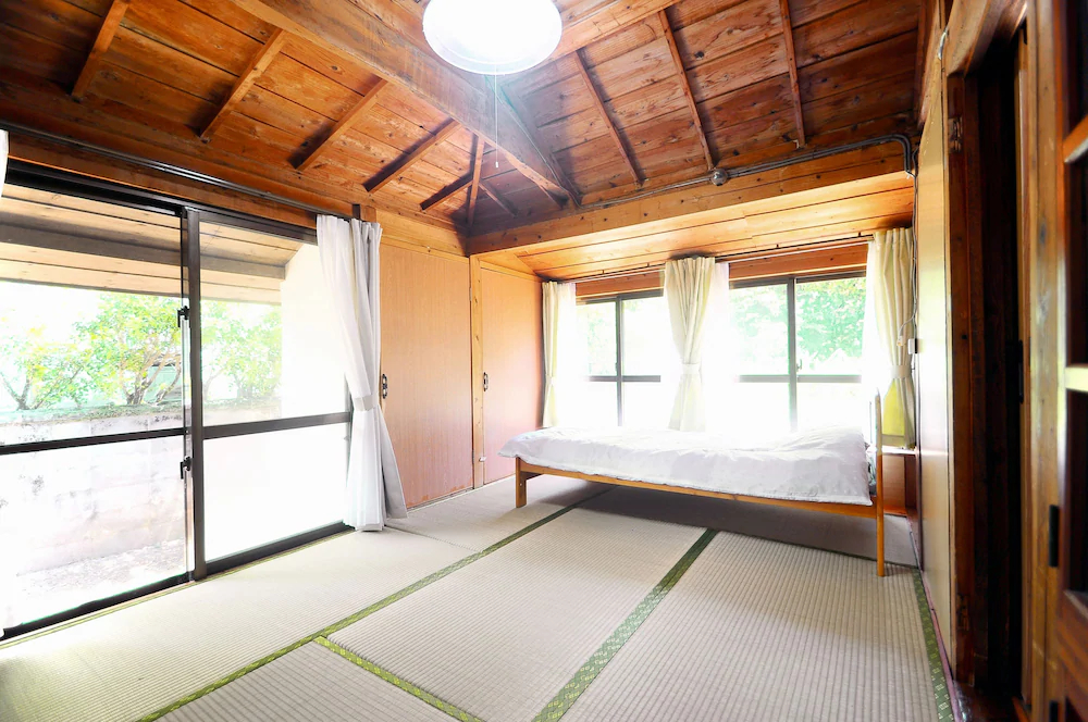 Okinawano Kominkayado Miya