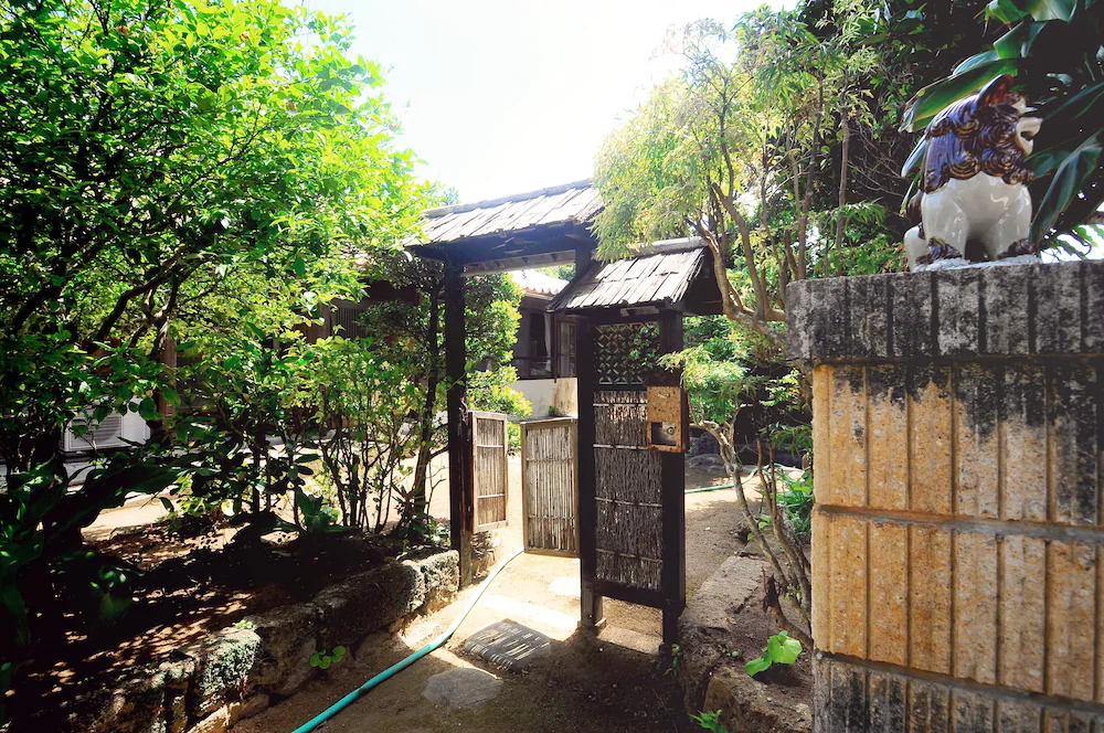 Okinawano Kominkayado Miya