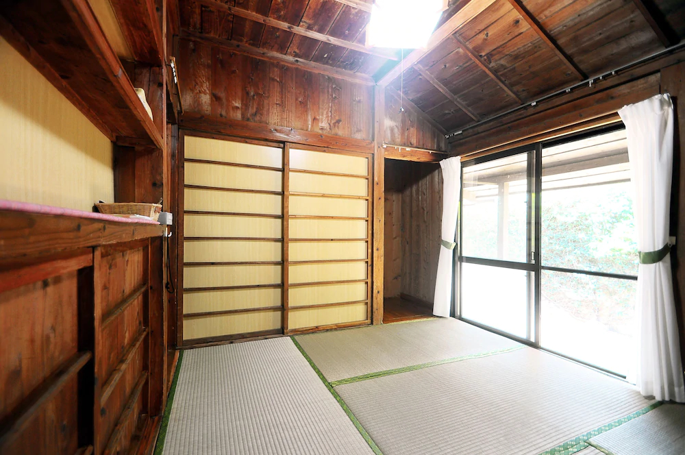 Okinawano Kominkayado Miya