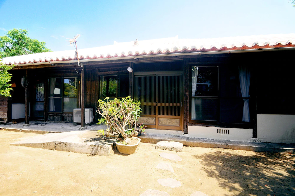 Okinawano Kominkayado Miya