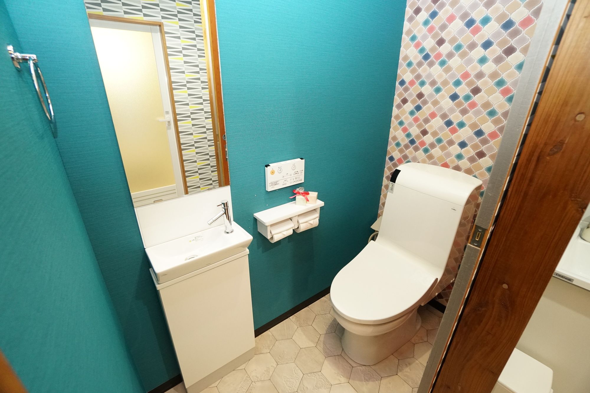 Only One Villa @ Lib Plus