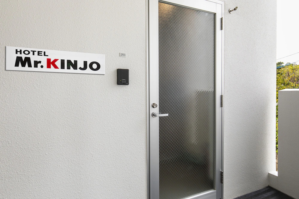 Mr. Kinjo Rinzu Rycom