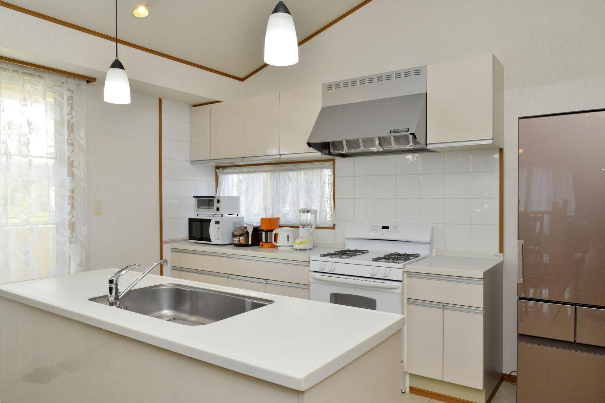 Maeda Biru House