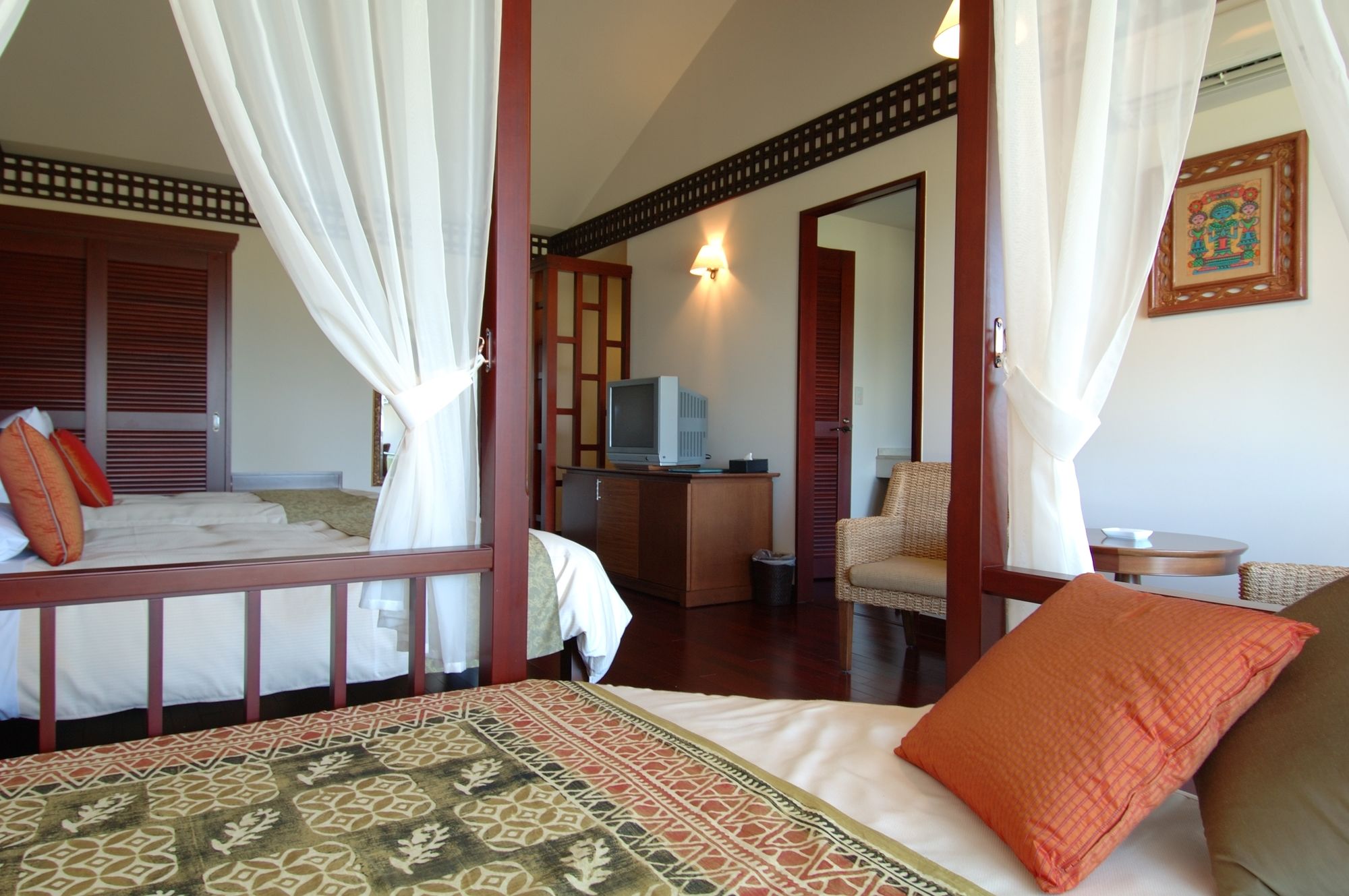 Hotel Allamanda Kohamajima