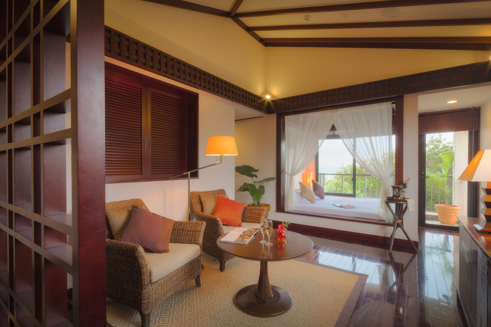 Hotel Allamanda Kohamajima