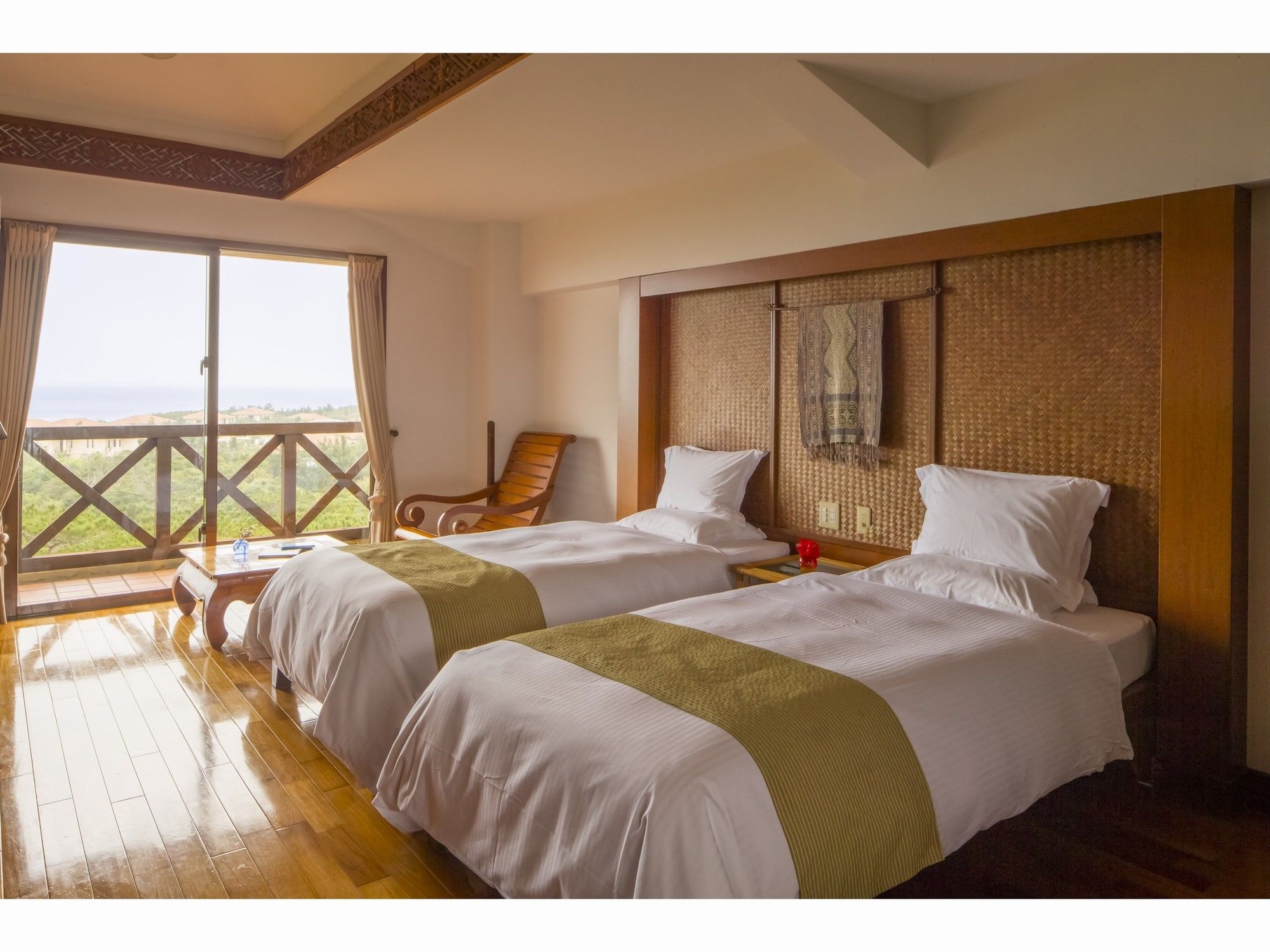 Hotel Allamanda Kohamajima