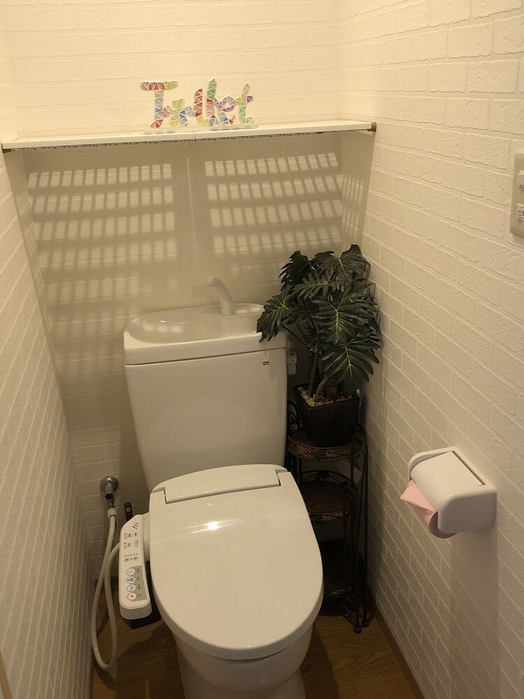 Mother Leaf Guest Room