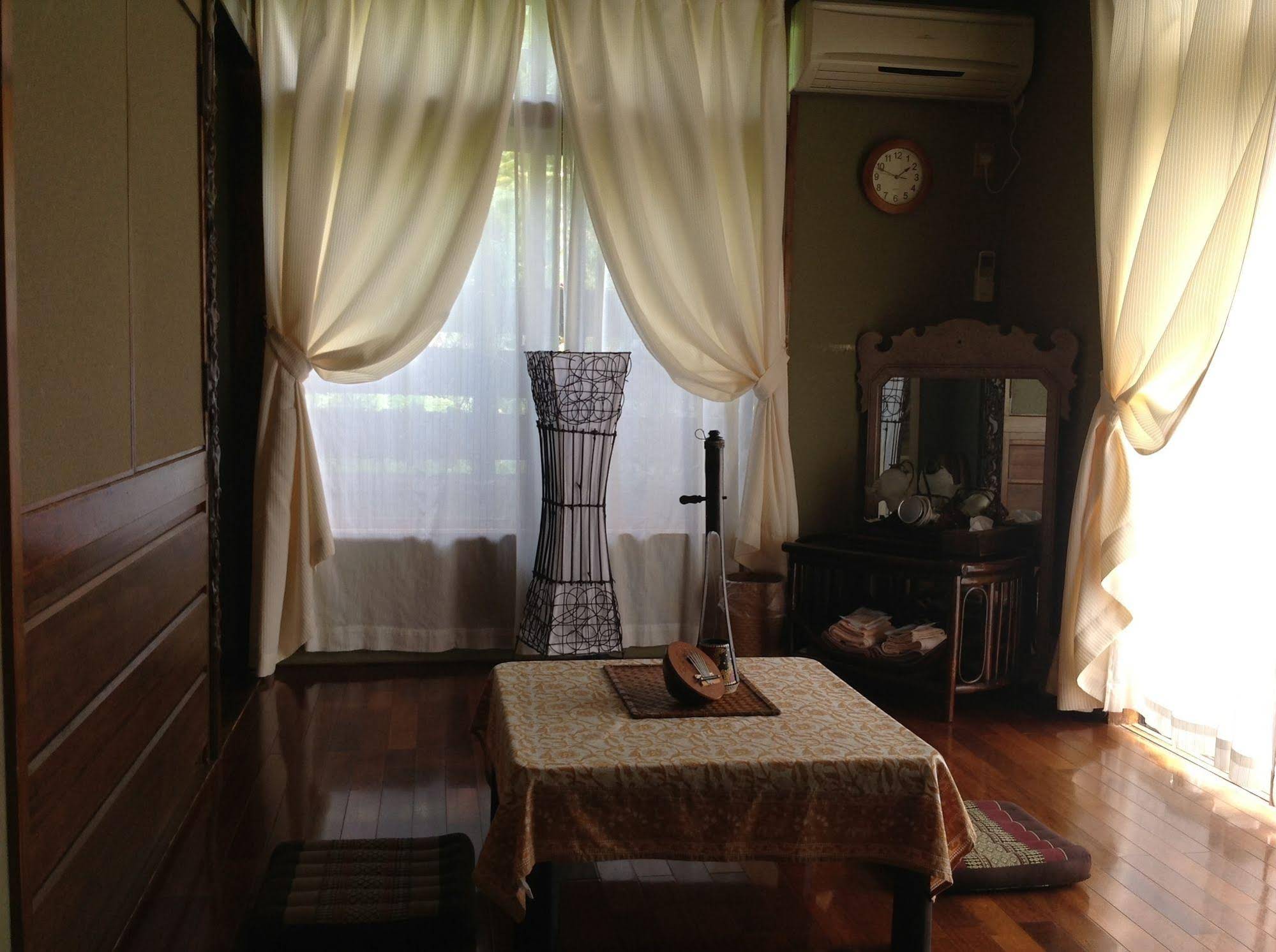 Milk-ya Guest House