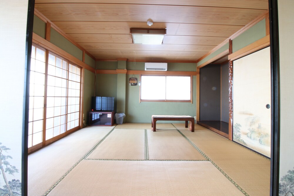 Hikari No Yado